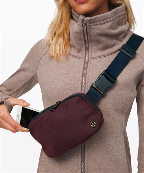 shop lululemon everywhere belt bag